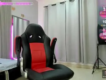 Chaturbate Nude Webcam of andres_stud