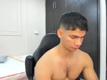 Chaturbate Sex Cam of andres_stud