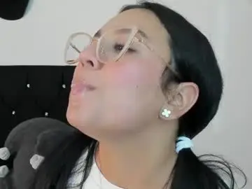 Chaturbate Adult Video Chat of rubyhlowe