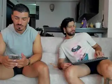 Chaturbate Adult Webcams of straight__friends