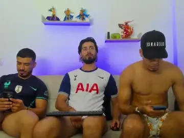 Chaturbate Adult Webcam of straight__friends