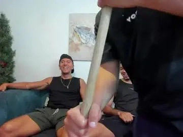 Chaturbate Adult Video Chat of straight__friends