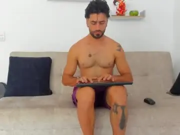 Chaturbate Watch Live Sex Cams of straight__friends