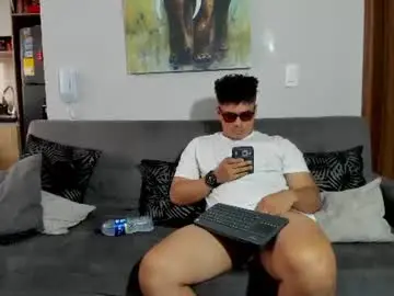Chaturbate Free Live Porn of straight__friends