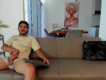 Chaturbate Free Live Porn of straight__friends