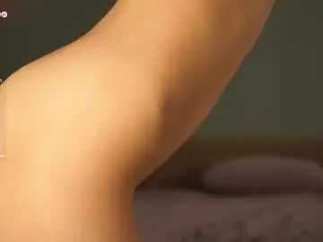 Chaturbate Nude Webcam of chee_cha