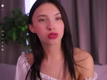 Chaturbate Adult Webcams of cinacandy