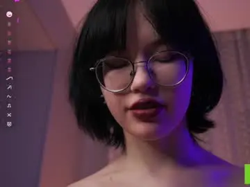 Chaturbate Live Sex Cam of cinacandy