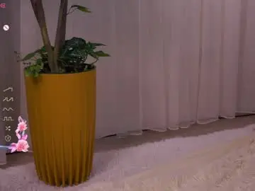 Chaturbate Adult Webcams of cinacandy