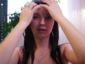 Chaturbate Adult Webcams of cinacandy