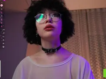 Chaturbate Adult Video Chat of cinacandy