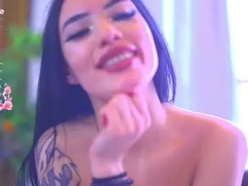 Chaturbate Watch Live Sex Cams of cinacandy
