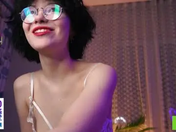 Chaturbate Adult Webcams of cinacandy