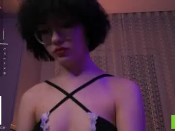 Chaturbate Watch Live Sex Cams of cinacandy