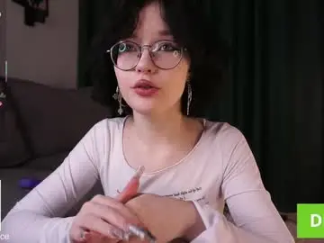 Chaturbate Adult Webcams of cinacandy