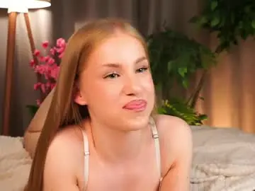Chaturbate Nude Webcam of cinacandy