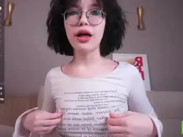 Chaturbate Best live sex cam show of cinacandy