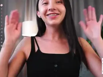 Chaturbate Watch Live Sex Cams of cinacandy