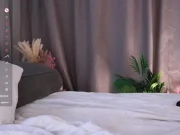 Chaturbate Best live sex cam show of cinacandy