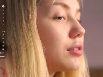 Chaturbate Sex Cam of cinacandy