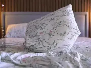 Chaturbate Live Sex Cam of cinacandy