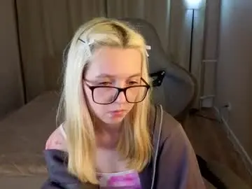 Chaturbate Nude Webcam of mollyy_snow