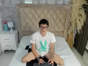 Chaturbate Sex Chat of tylercross_