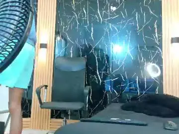 Chaturbate Best live sex cam show of valerihot_1