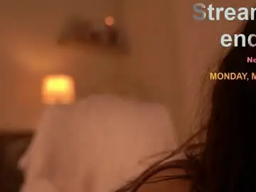 Chaturbate Live Sex Cam of blissdilley