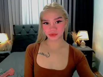 Chaturbate Best live sex cam show of crytastal_lust1212