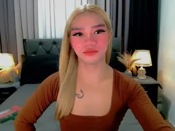 Chaturbate Adult Video Chat of crytastal_lust1212