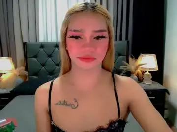 Chaturbate Live Porn of crytastal_lust1212