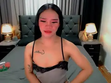 Chaturbate Live Sex of crytastal_lust1212