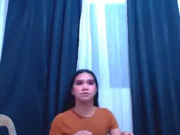 Chaturbate Live Sex Cam of crytastal_lust1212