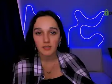 Chaturbate Live Porn of kriss_babyy