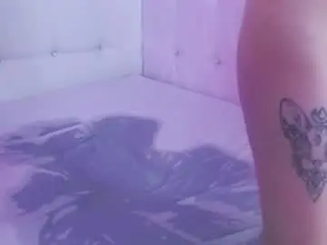 Chaturbate Live Sex of royalsexx__