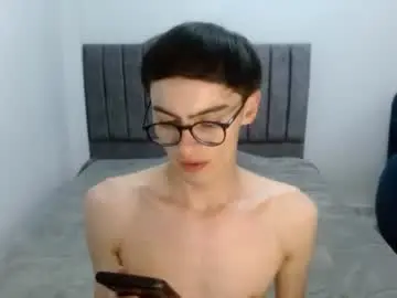 Chaturbate Live Sex Cam of stiv_grant
