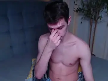 Chaturbate Nude Webcam of alfie_evanss