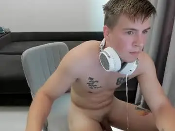Chaturbate Free Porn Cam of ray_hill