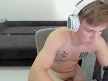 Chaturbate Live Porn of ray_hill