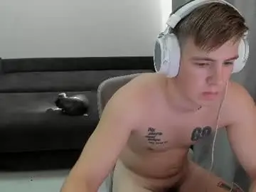Chaturbate Nude Webcam of ray_hill