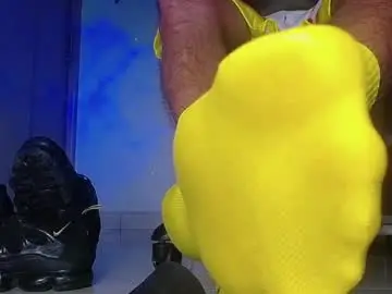 Chaturbate Free Porn Cam of sir_kev66