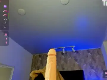 Chaturbate Adult Video Chat of april_dumont