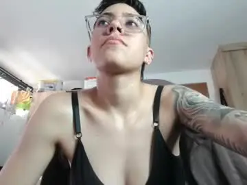 Chaturbate Free Live Porn of eva_monwalker