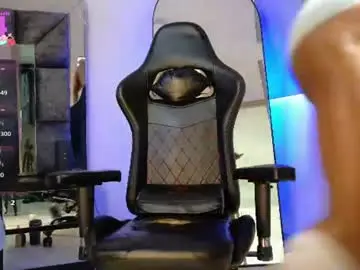 Chaturbate Live Porn of johnjaguar_