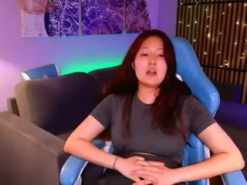 Chaturbate Live Sex Cam of hinata_joy