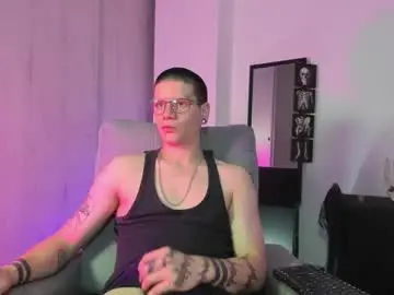 Chaturbate Free Live Porn of jerrycole_