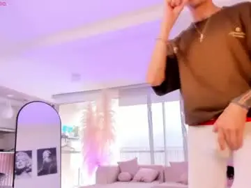Chaturbate Free Porn Cam of lennercollins_