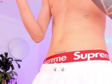 Chaturbate Sex Chat of lennercollins_