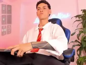 Chaturbate Adult Webcams of lennercollins_